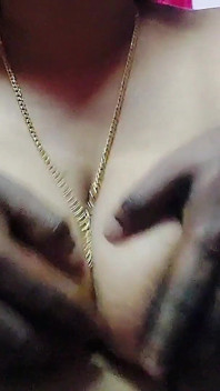 Desi Bhabhi Mohini sex mit indischem jungen
