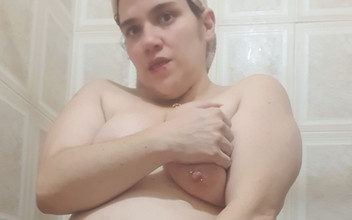 karlythoth: Permainan di Bilik Mandi