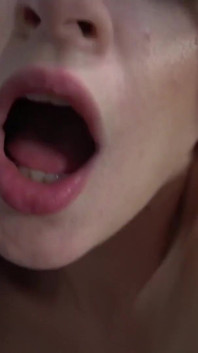 Sissy garçon baise la jolie rousse - sweetfemdom