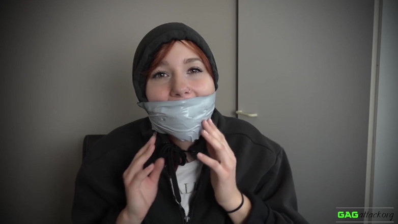 Gag Attack: Red Foxy - PVC tep gala ghontta hai