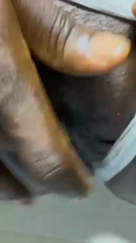 Pervertida Isabella adora saliva e chuveiros de mijo