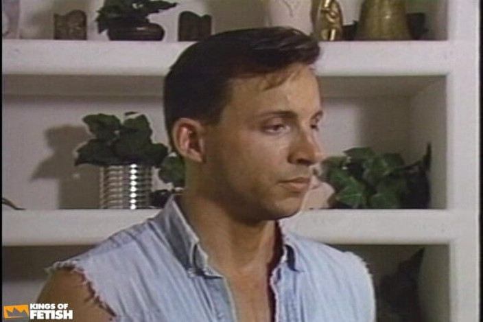 Gay Diaries: Muscular Man Fucks Mouth and Asshole of the Guy Who...