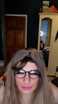 Sexy voelen in hete nylon lingerie, gefrustreerd in kuisheid natuurlijk omdat we niet alles kunnen hebben kunnen we...