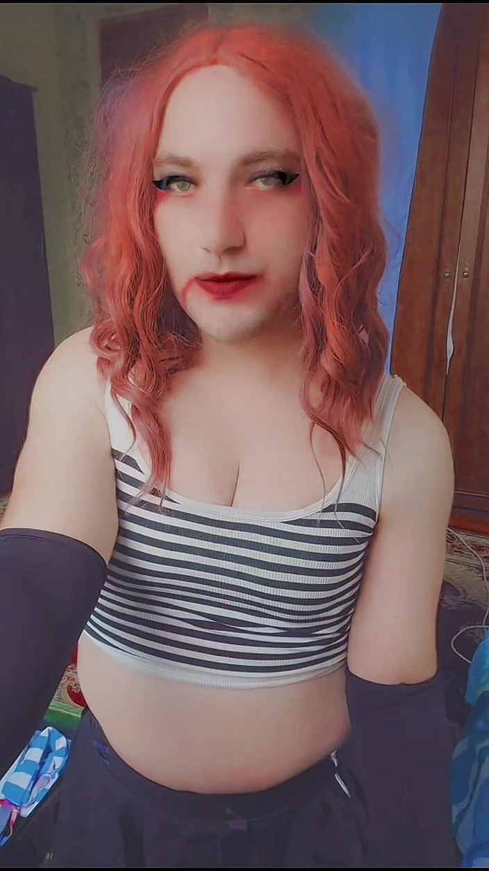 Kitty_Cross: Sultry Sensation: Dive Into Crossdresser Kitty's Jaw-dropping Shorts Compilation