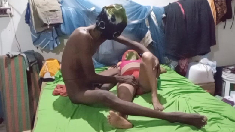 Bengaliauntykichut: I Fingered the Local Neighbor Auntie's Pussy with Great Pleasure