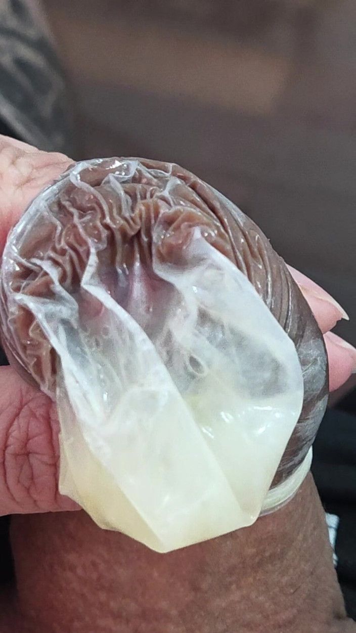 Lkdick8: Я Наполнил Презерватив Молоком.