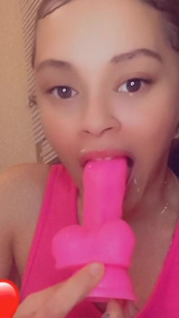 Baylee-blowjob