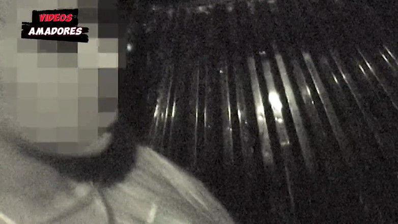 Amateurs videos: Ho fatto spogliarsi la moglie del cornuto in pubblico