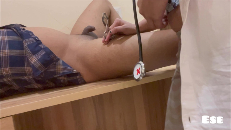 Sammy Sins: 닥터스 어드벤처 Ft. 새미 죄와 알리샤 싱