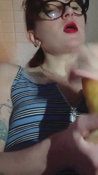 Mẹ kế dạy giật