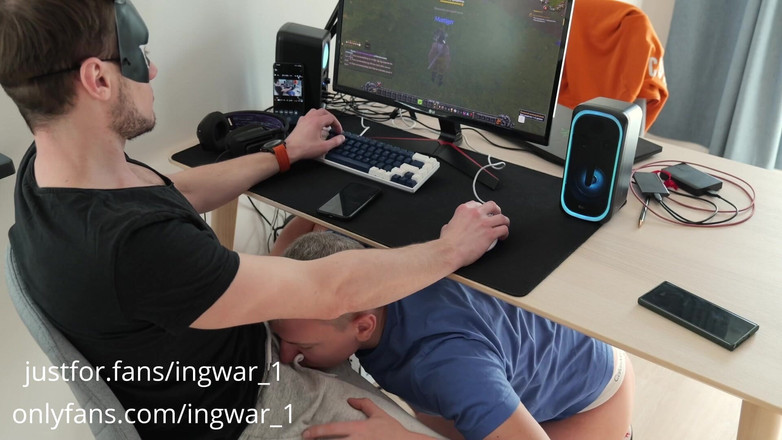 ingwar_1: Rất nhiều tình dục, nhiều tinh trùng, các tư thế...