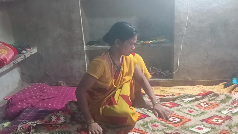 Hsar9898: Desi Bengali Hot Bhabi