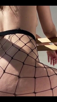 There's nothing better than twerking on the balcony on an early sunny morning