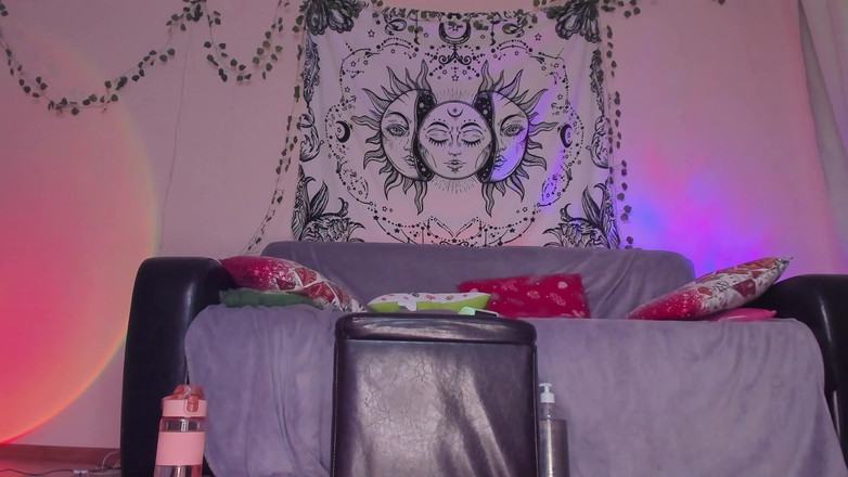 Liberty_Xo: Liberty Xo Provocar y Saltar sobre el juguete