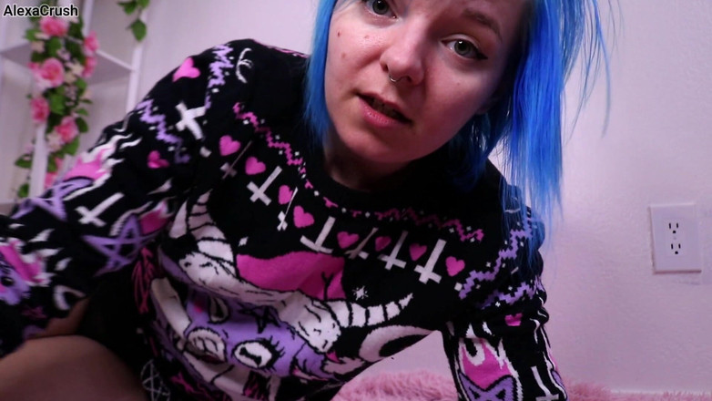 AlexaCrush: Jaloerse vriendin geeft je een handje