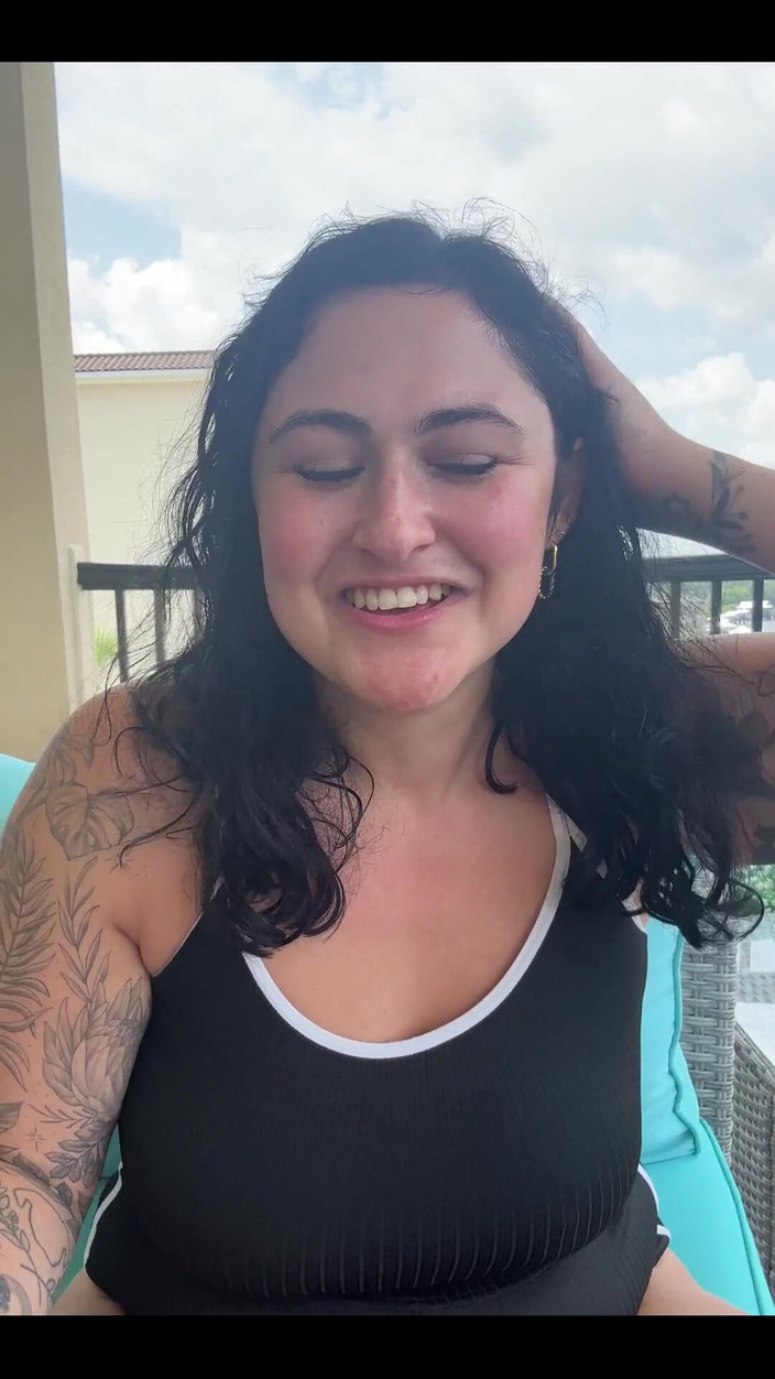 Josie Jaxxon: Story Time Beach Content House Edition!