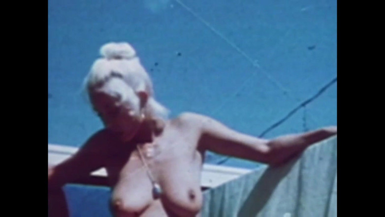 The Unforgettable: Open Your Leg Bitch