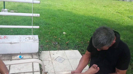 Foot Girls: Outdoor foot licking party