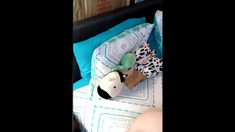 Momma Vee: Sexy zralá bbw dělá nahou jógu a pak masturbuje!