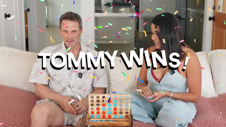 Tommy Wood XXX: ボードゲームをしながら、彼女は私のチンコに噴きかけました