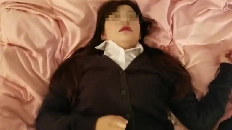 Temptation: Asiatisk ängel 12482