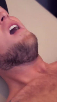 BEARFILMS - Bear Aiden Storm fode fundo Sebastian Sax