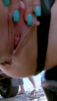 Mar Duran: Spanish Babe Mar Duran Peeing in the Woods