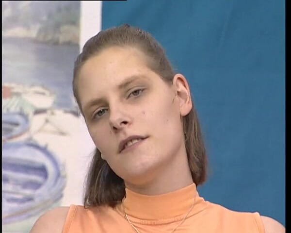 YOUR FIRST PORN: 1,95 Meter Geilen Koerper - Sarah 1.95 Meter Hot Body