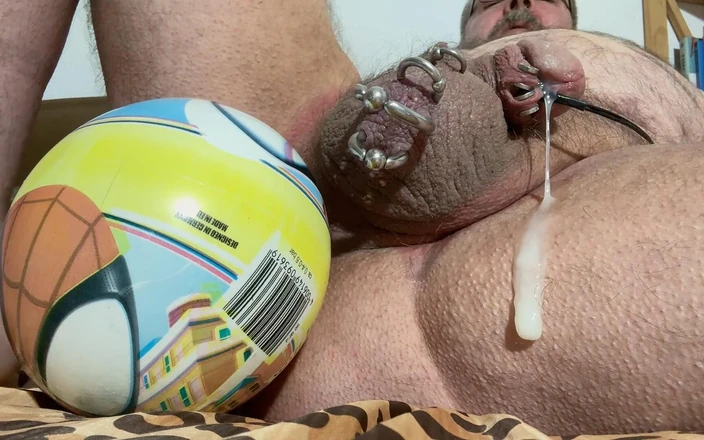 Qualzucht: One of My Most Intense Orgasms!