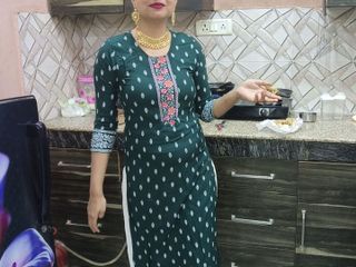 Saara Bhabhi: Індійська пенджабі мачуха Pat new desi chudai, повний гаал, панджабі, повний hd, дезі сардарні мачуха відтрахана Boond Mary на кухні