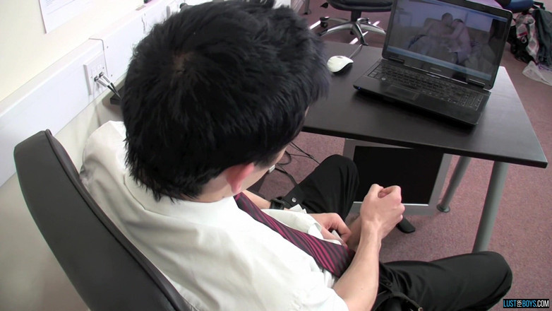 Lust for boys: Squirting mit sperma im büro