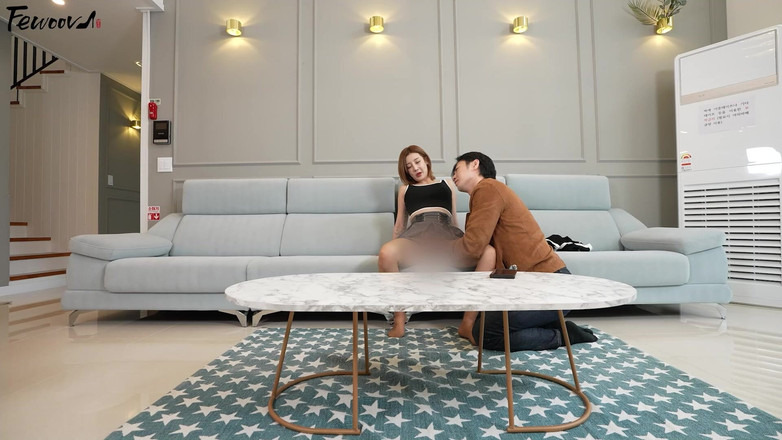 Fewoovcom: Gehuwde vrouw met gevoelige voeten