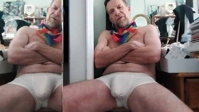 Hairyartist: Auf stolz gepasst