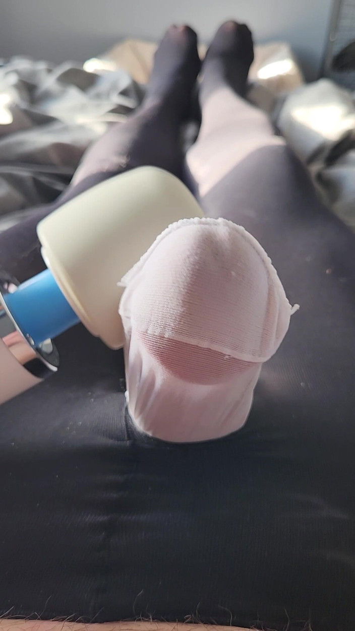 Nyronic: タイツでパンストザーメン