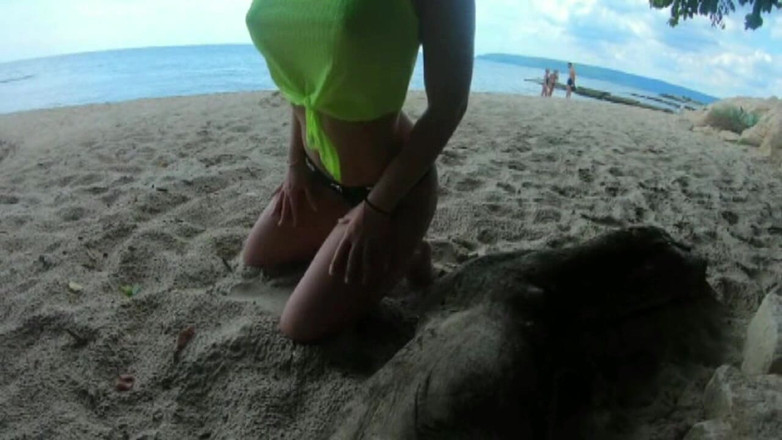 Master of porn: Jamaica Horny on the Beach