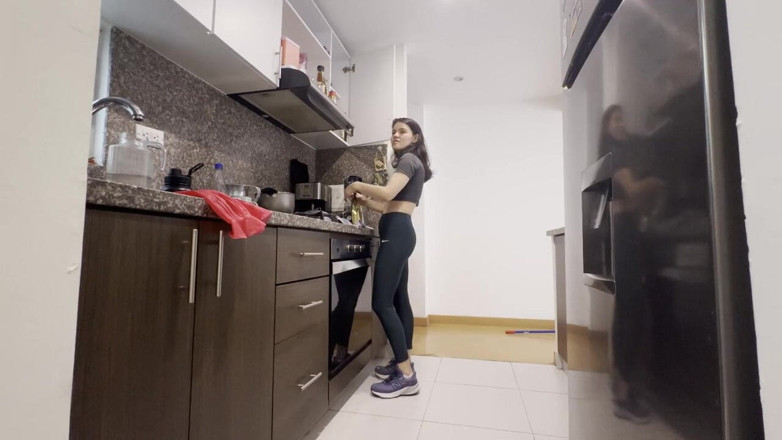 scarlettandc: My Lesbian Stepsister Helps Me Wash My Dirty Clothes