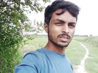 Videoclip hindi pentru Suraj New Bihar