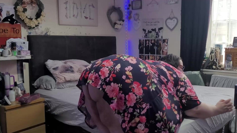 SSBBWLadyBrads: Morgongudinnan gör sig redo för nöje