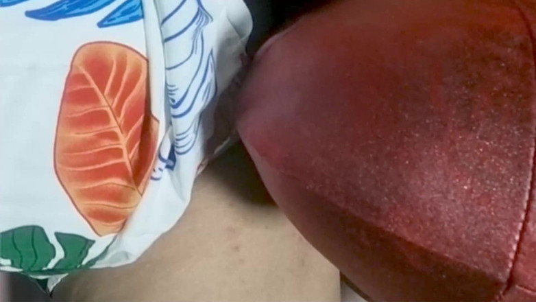 Minhaesposaparaoutro: Cuckold Husband Eating Wifes Big and Meaty Pussy