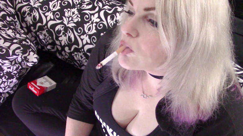Smoke Temptress Annie Vox - Smoking Fetish: Marlboro red in tank and hoodie