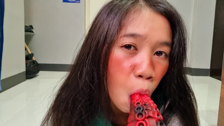 creamberryfairy: Kagome Inuyasha'yı kurtarmak için iblisi sikiyor
