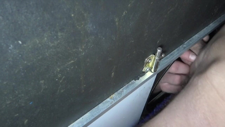 Crunch French bareback porn: Gay Sucking Big Dick in Glroy Holes