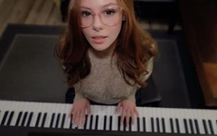 Musik är kul när en student inte har några trosor | Pianolektioner | Sex med lärare | Sexterapi