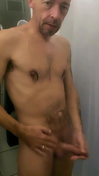 Vieni a Fare La Doccia Con Me