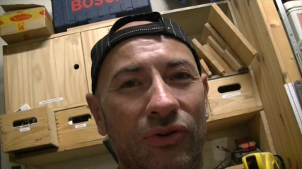 FRENCH HOLES CREAMPIED: David Lucas Bordeaux'da Juan Perea tarafından prezervatifsiz sikiliyor