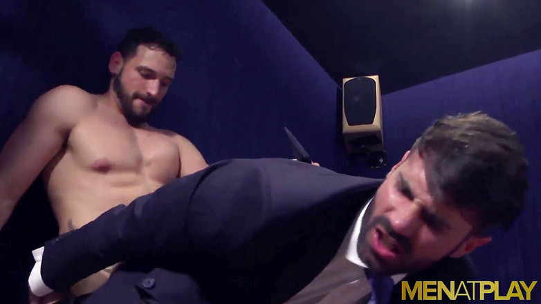 Menat Play: Menatplay - eşcinsel latinler Dani Robles ve Enzo Rimenez