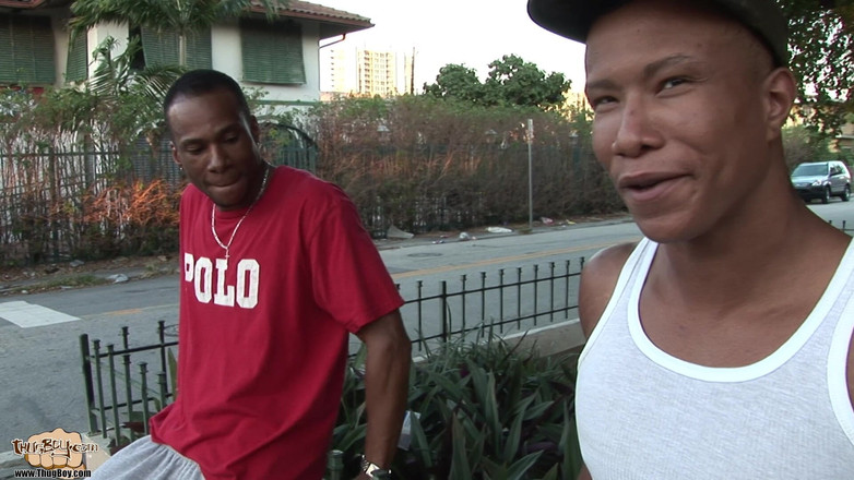 ThugBoy: Rex + Will2k - couch-spaß