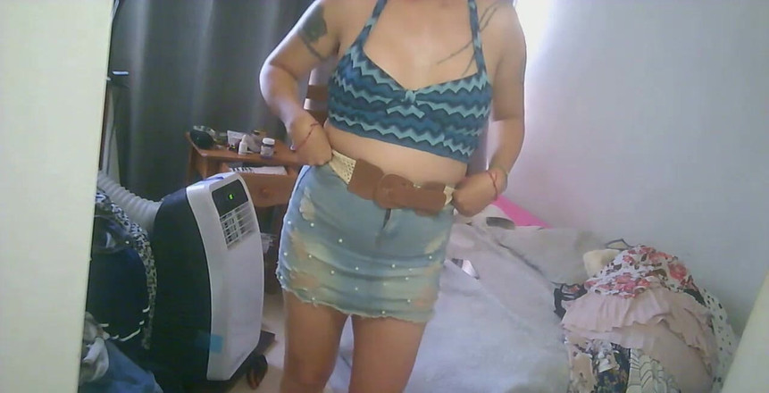 Nikki Montero: Пробую новую подгон во время моего вебкам-шоу!