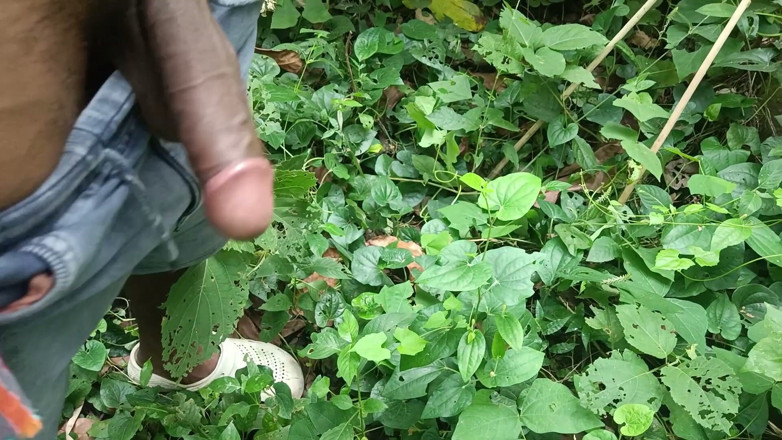 Ranjit Roy: Ranjitdesi Mature Guy Hunts Wild While Taking Deepthroat