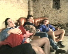 Gay vintage vibes: Ragazzi nella connessione riscaldata # 2